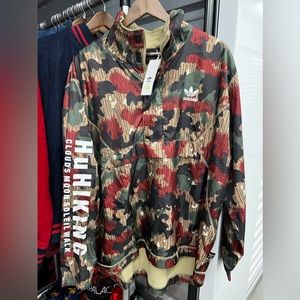 Adidas Originals x Pharrell Williams HuHiking Windbreaker (XL)
